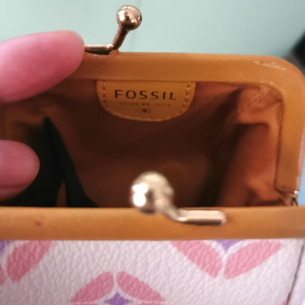 Fossil coin purse vintage RARE white, Pink, Light Brown - Picture 5 of 6